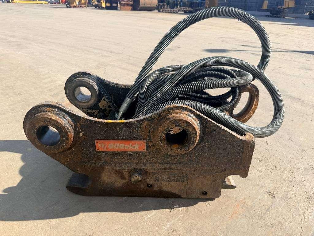 OilQuick OQ70 - M318D / 320D / 320E / 320F / 323D / 323E / Photo 2