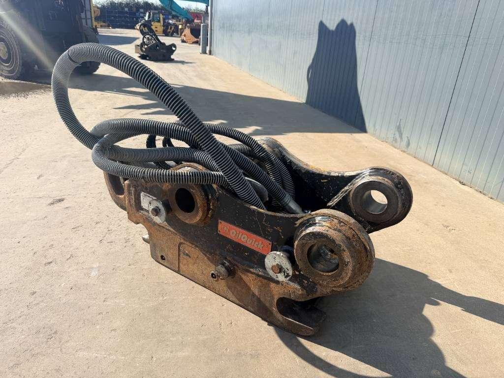 OilQuick OQ70 - M318D / 320D / 320E / 320F / 323D / 323E / Photo 5
