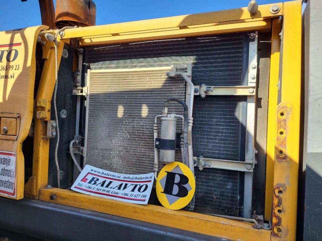 Volvo radiator 14573686 for Volvo EC210C, EC235C, FC2121C Photo 2