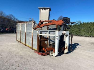 CONTAINER SCARRABILE USATO IN ALLUMINIO  A CIELO A en vente par Aurora Srl