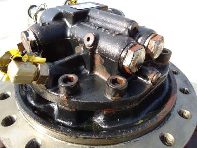 Moteur de translation pour Hitachi ZAXIS 210N - 240N en vente par OLM 90 Srl