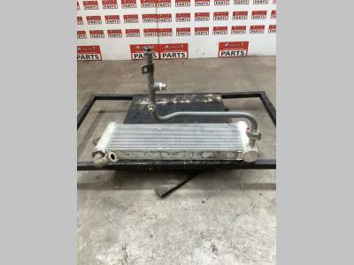Refroidisseur d'huile hydraulique pour Hitachi ZX135 US-7 en vente par Massucco T. Srl Area Ricambi