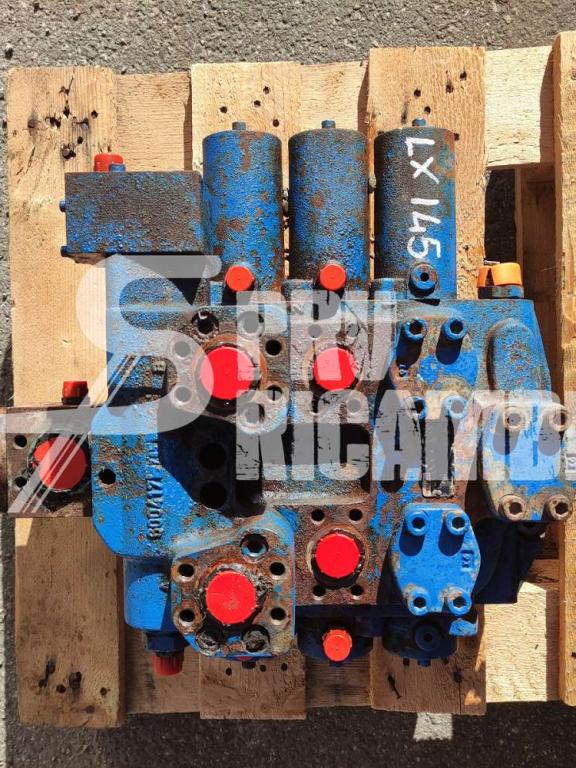 Distributeur hydraulique pour Hitachi LX 145 Photo 2