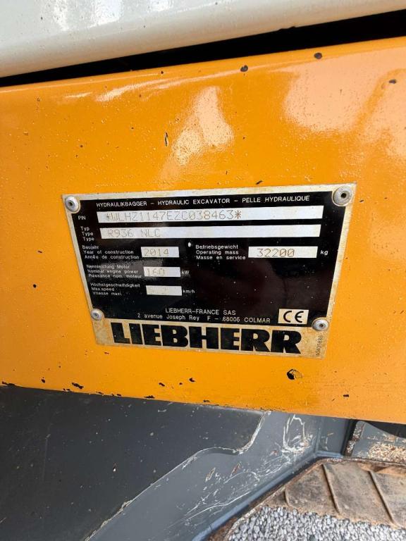 Liebherr R936 NLC Photo 16