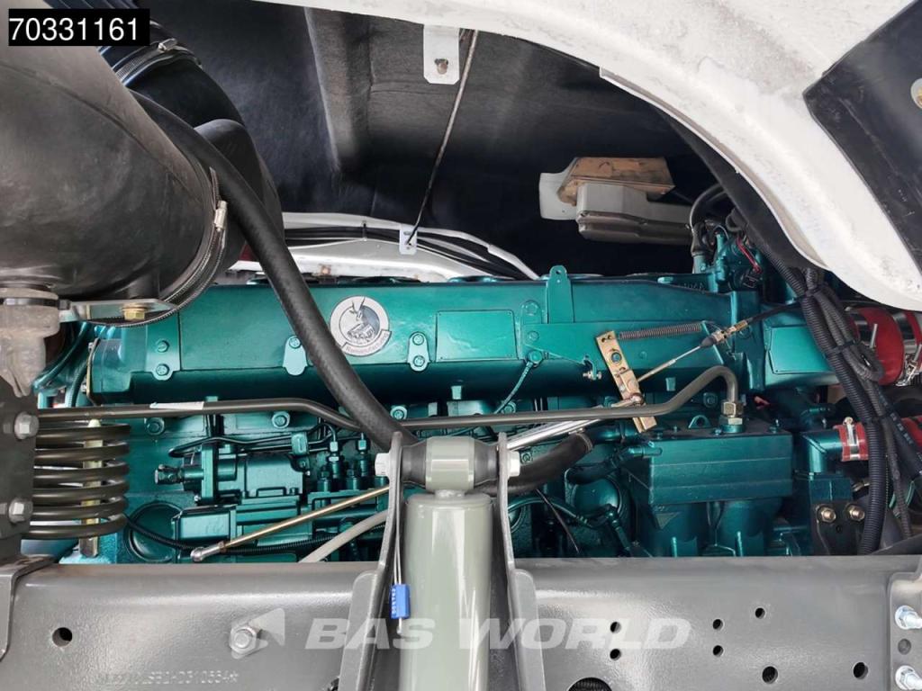 Sinotruk HOWO 371 6X4 Photo 10