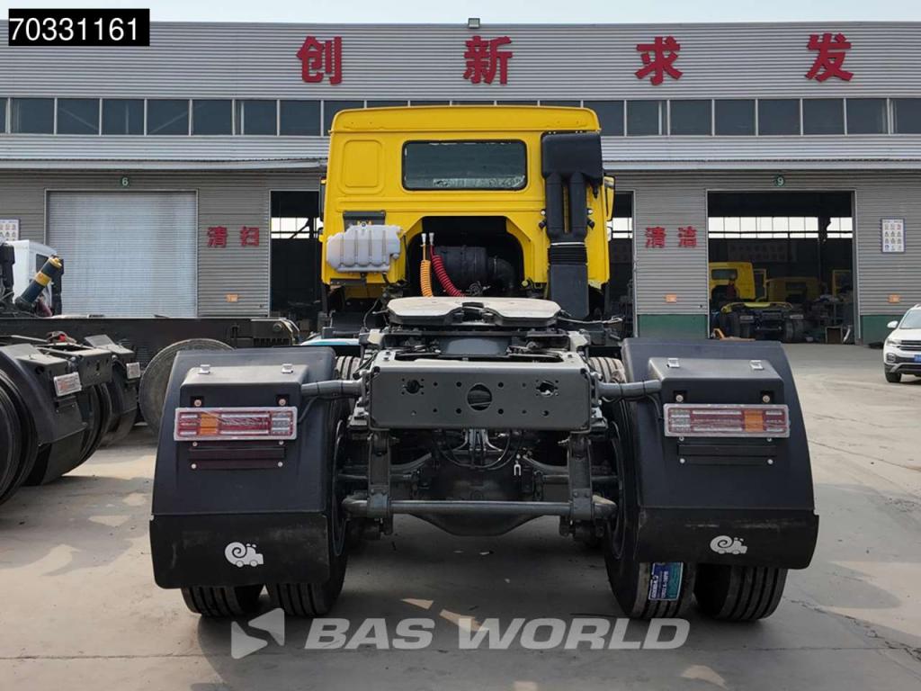 Sinotruk HOWO 371 6X4 Photo 7