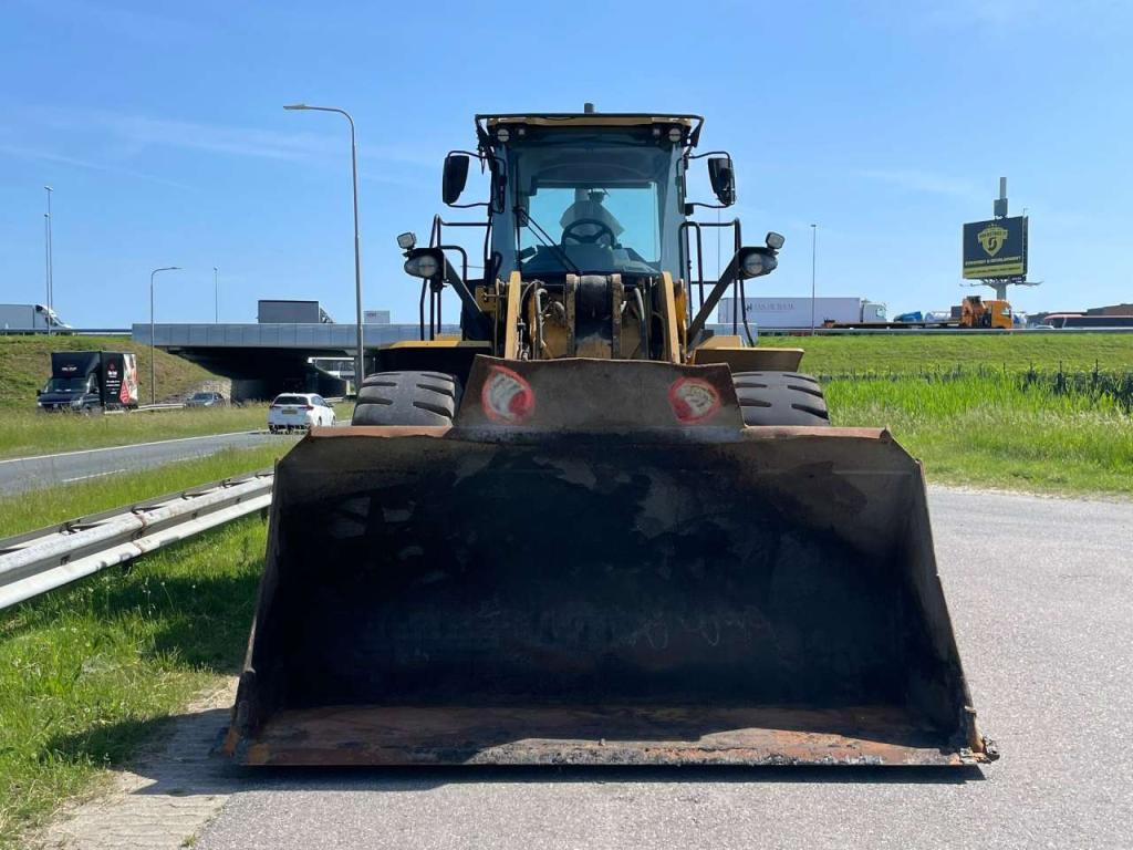 Caterpillar 950M Photo 8