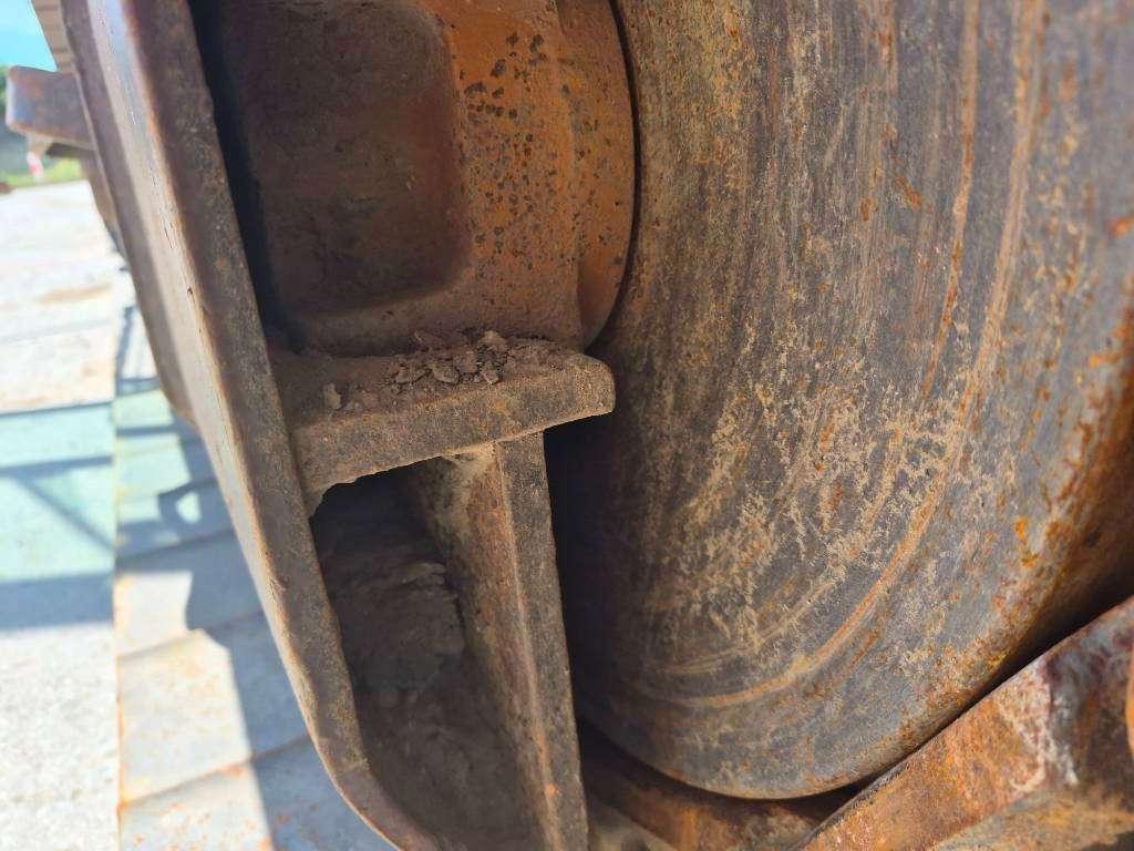 Caterpillar 326FL Photo 21