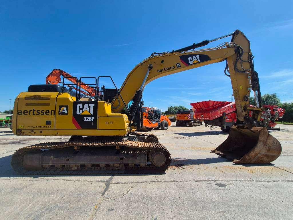 Caterpillar 326FL Photo 4