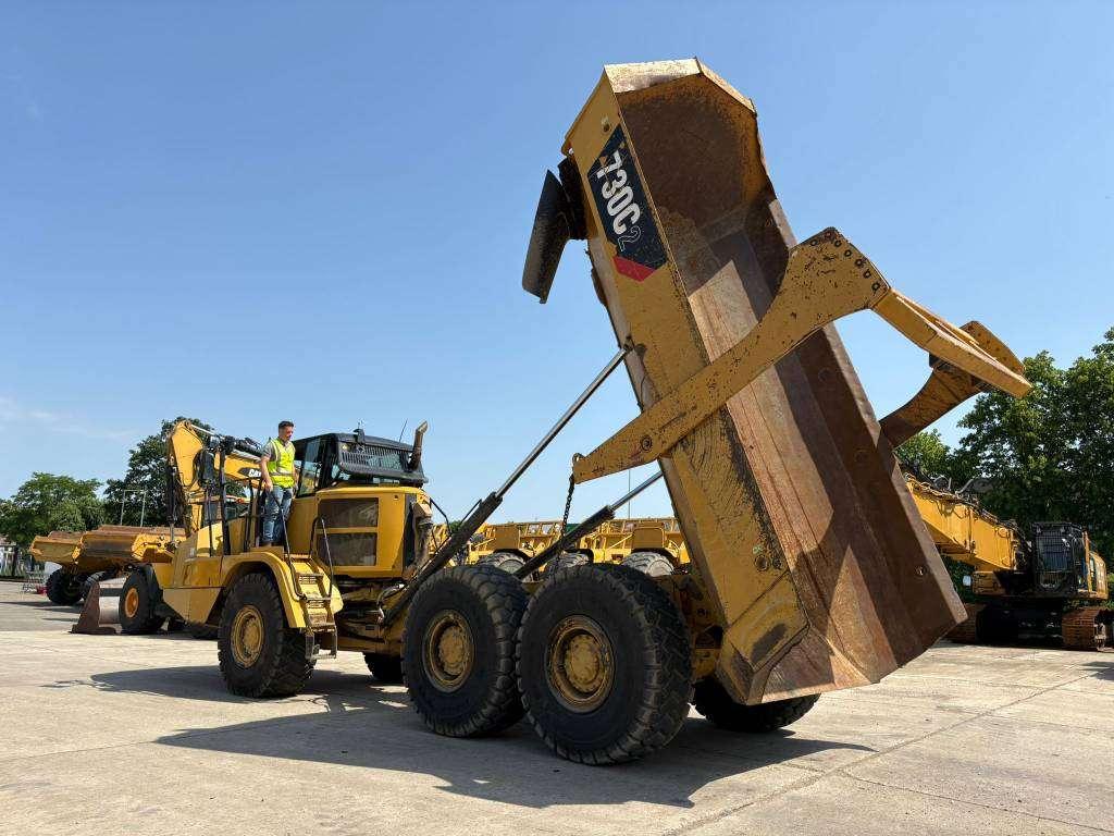 CAT 730C2 Photo 8