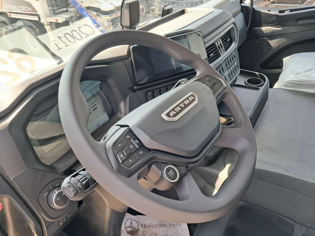 Astra HDX Photo 7