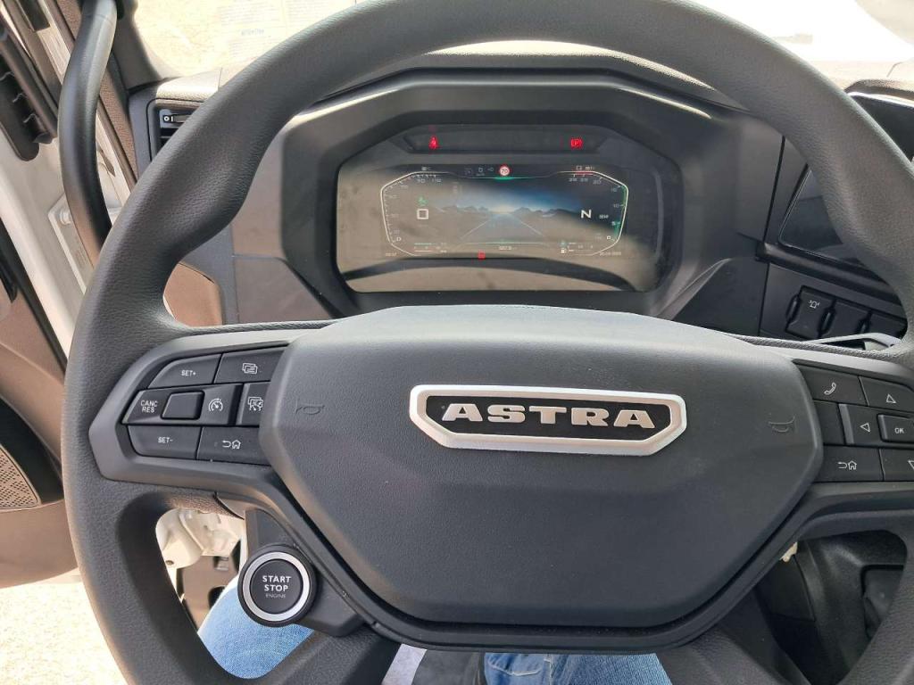 Astra HDX Photo 9