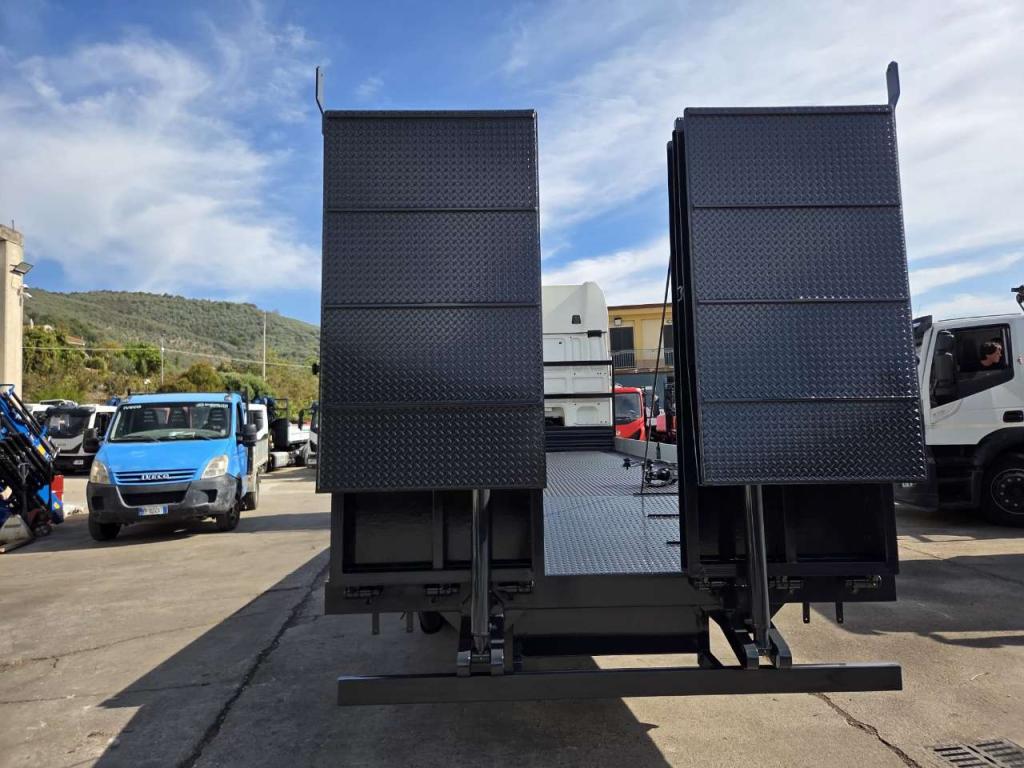 Daf XF460 Photo 17
