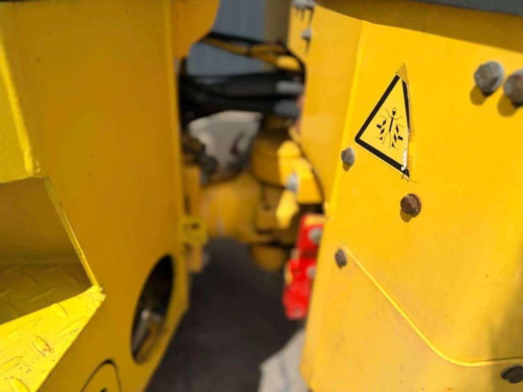 Bomag BW100 AC-4 Photo 14