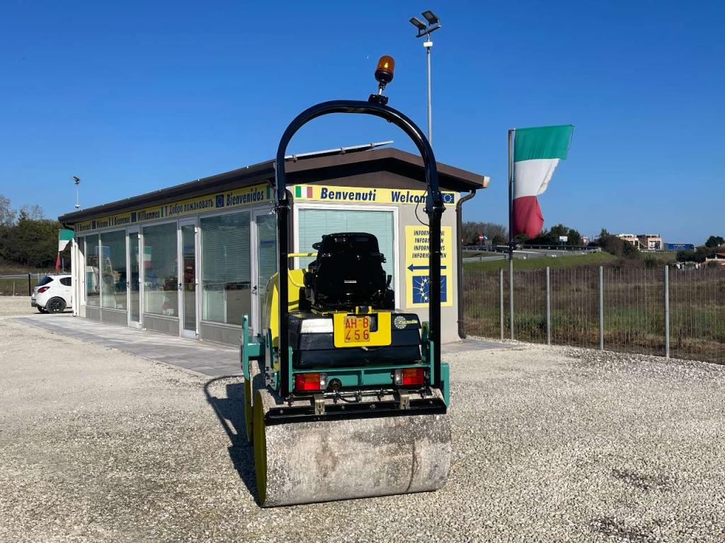Ammann AV 26-2S Photo 4