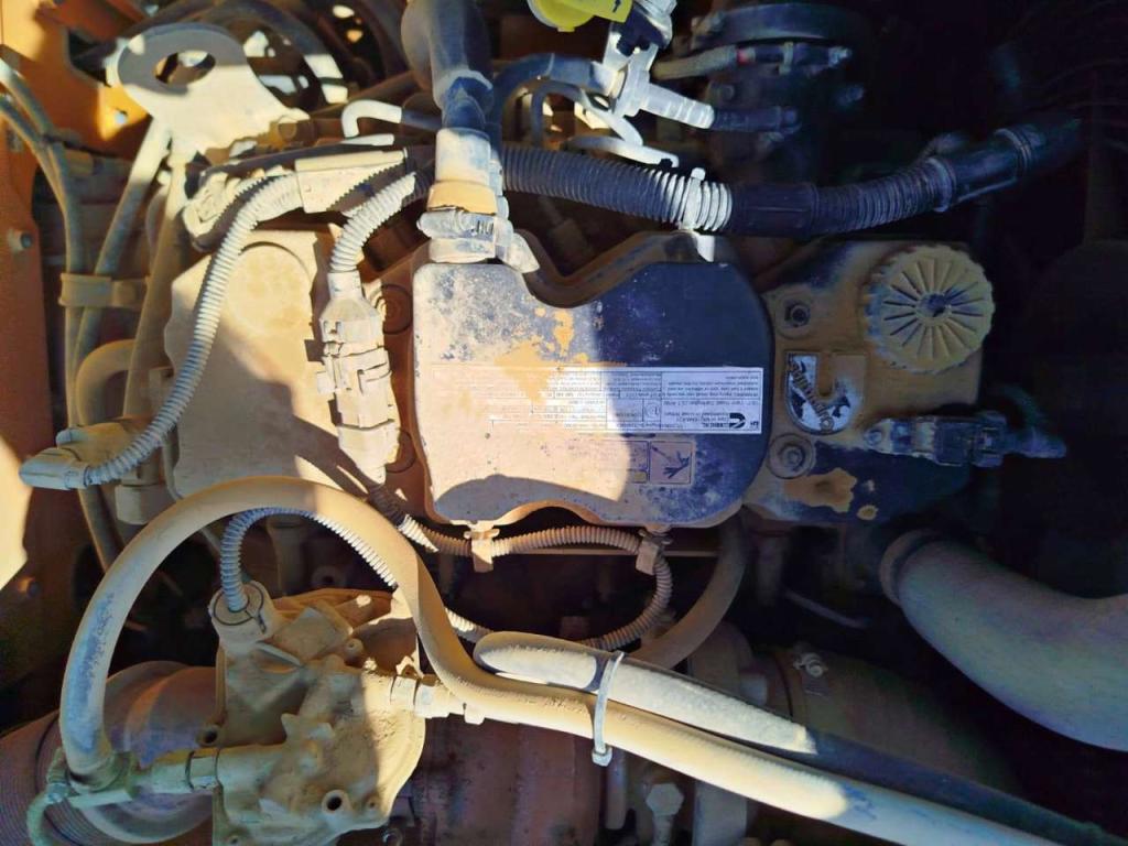 Hyundai HX210ANL Photo 9