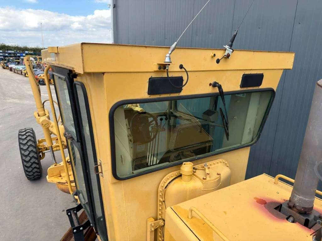 Caterpillar 140H Photo 11