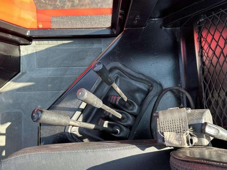 Manitou M30-4 4x4 Photo 15