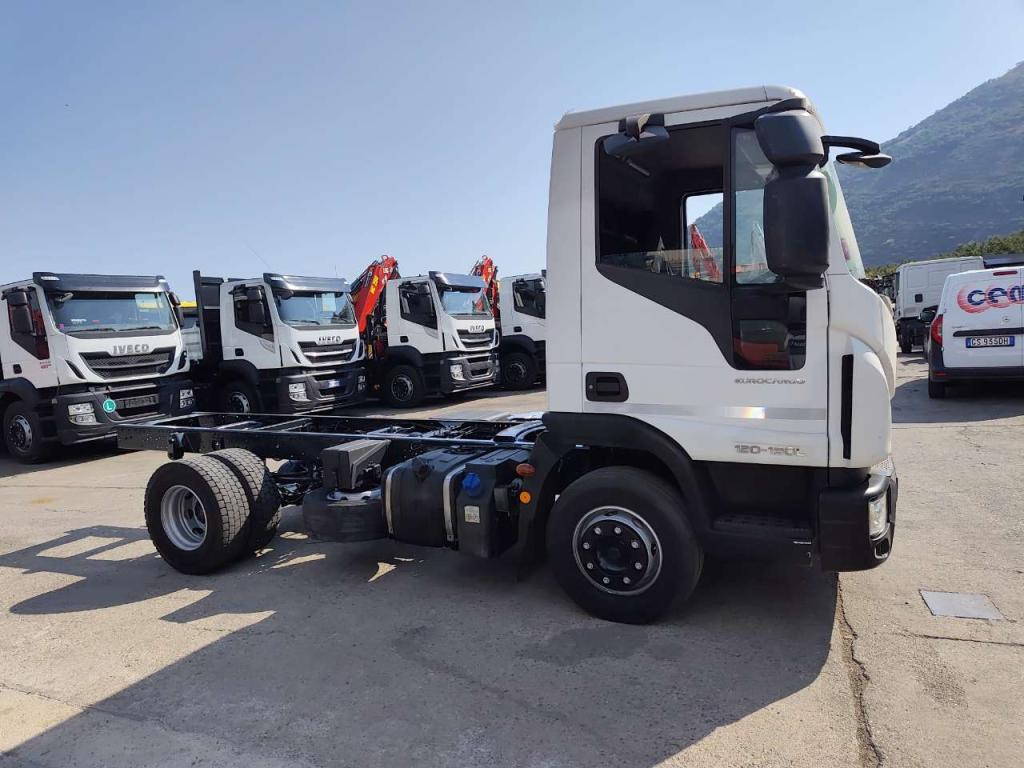 Iveco EUROCARGO 120-190L Photo 12