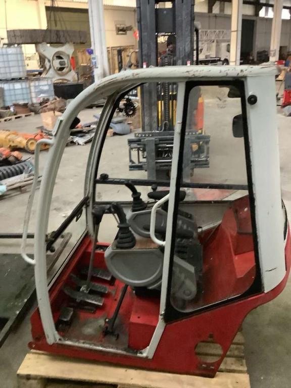 Cabine pour Neuson 3402 Photo 3