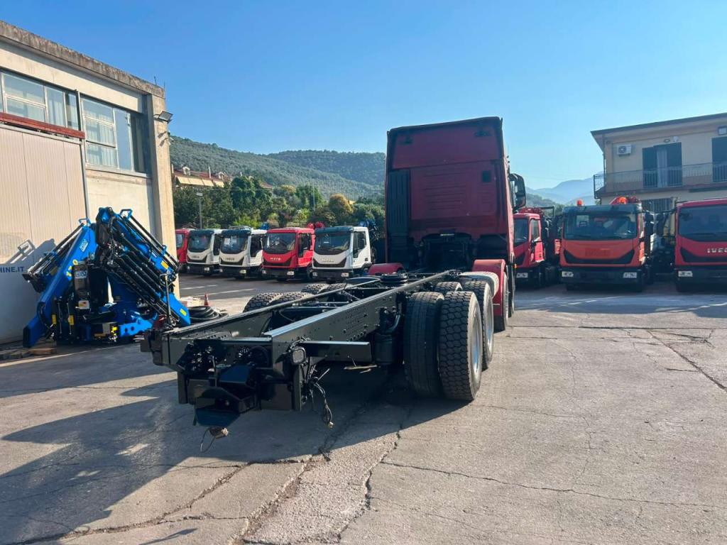 Iveco X-WAY 570 Photo 13