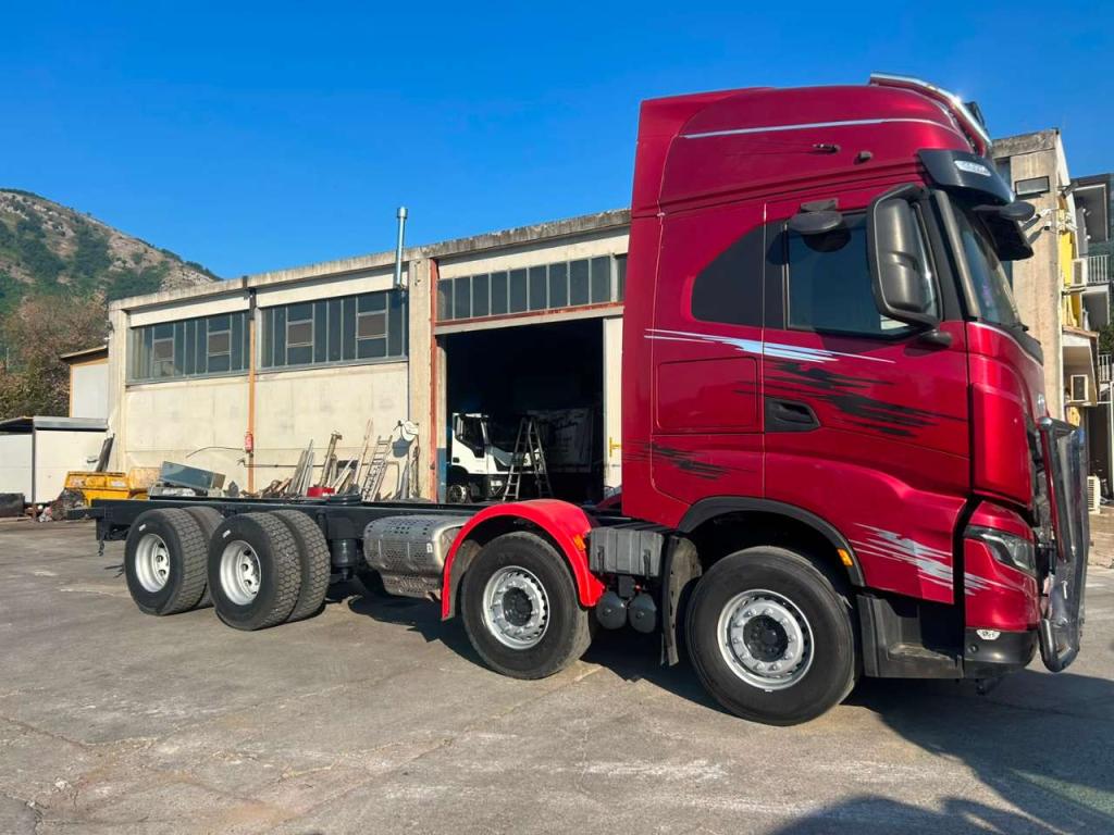 Iveco X-WAY 570 Photo 22