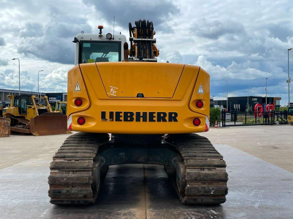 Liebherr R914 Compact Litronic Photo 4