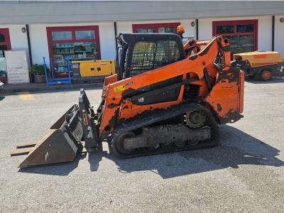 Bobcat T590 Photo 1