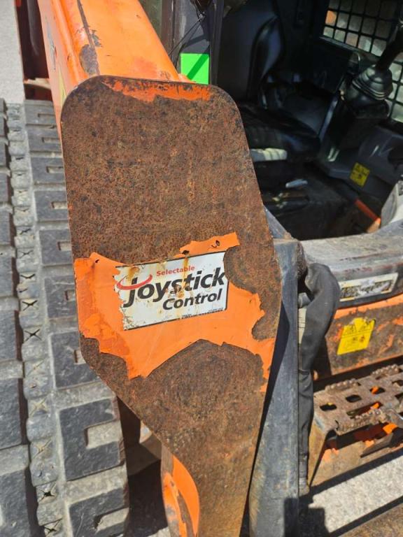 Bobcat T590 Photo 5