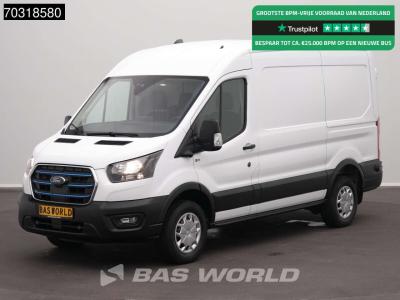 Ford Transit 185pk Elektrisch 68kWh 317km WLTP L2H2 Hoog Dak Navi Airco Cruise Parkeersensoren v+a SYNC4 en vente par BAS World B.V.