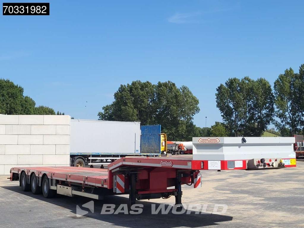 Nooteboom OSDS-48-03V Extendable Steering Axle Photo 5