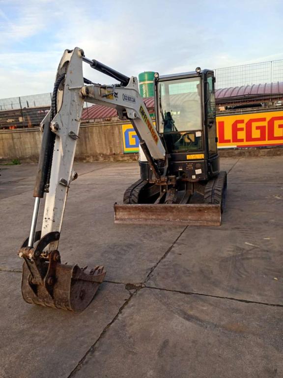 Bobcat E35Z Photo 2