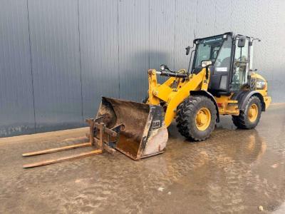 Caterpillar 907 M Photo 1
