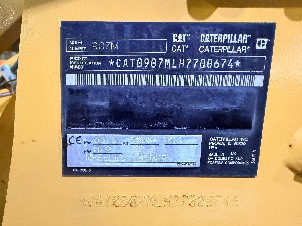 Caterpillar 907 M Photo 4