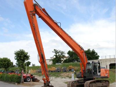 Hitachi ZX280LCN-3 en vente par Massucco T. Srl