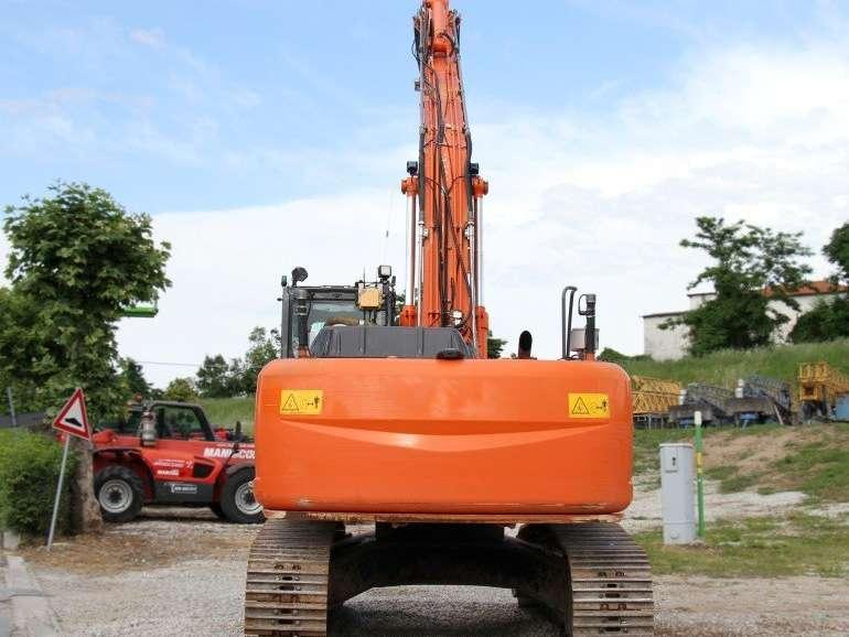 Hitachi ZX280LCN-3 Photo 12