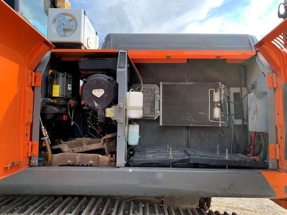 Hitachi ZX280LCN-3 Photo 19