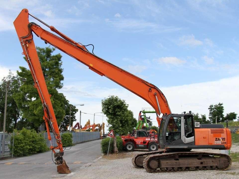 Hitachi ZX280LCN-3 Photo 2