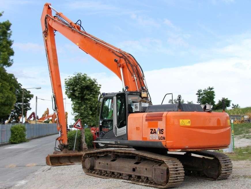 Hitachi ZX280LCN-3 Photo 3