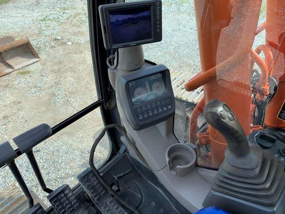 Hitachi ZX280LCN-3 Photo 9