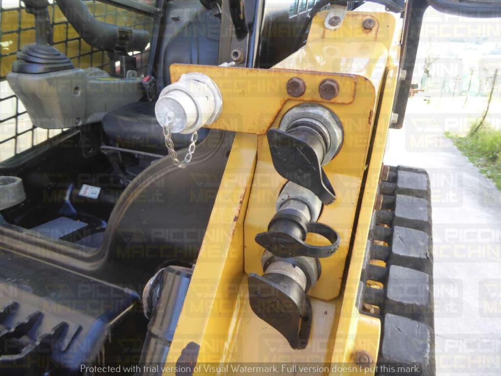 Caterpillar 239D HF Photo 13