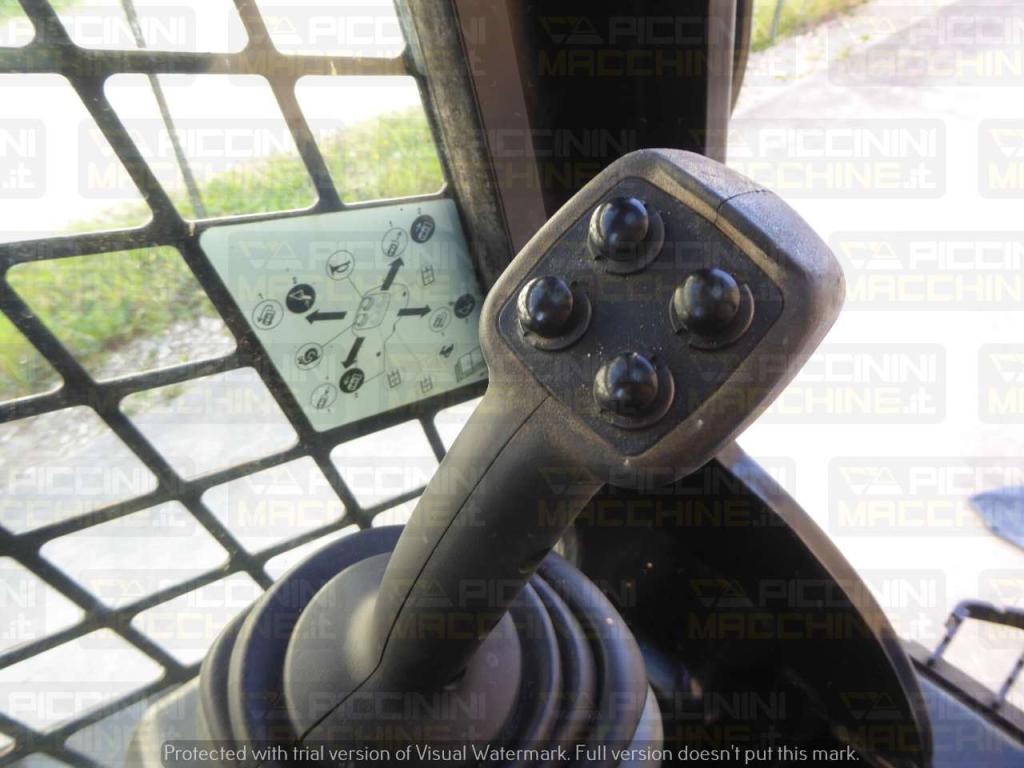 Caterpillar 239D HF Photo 21