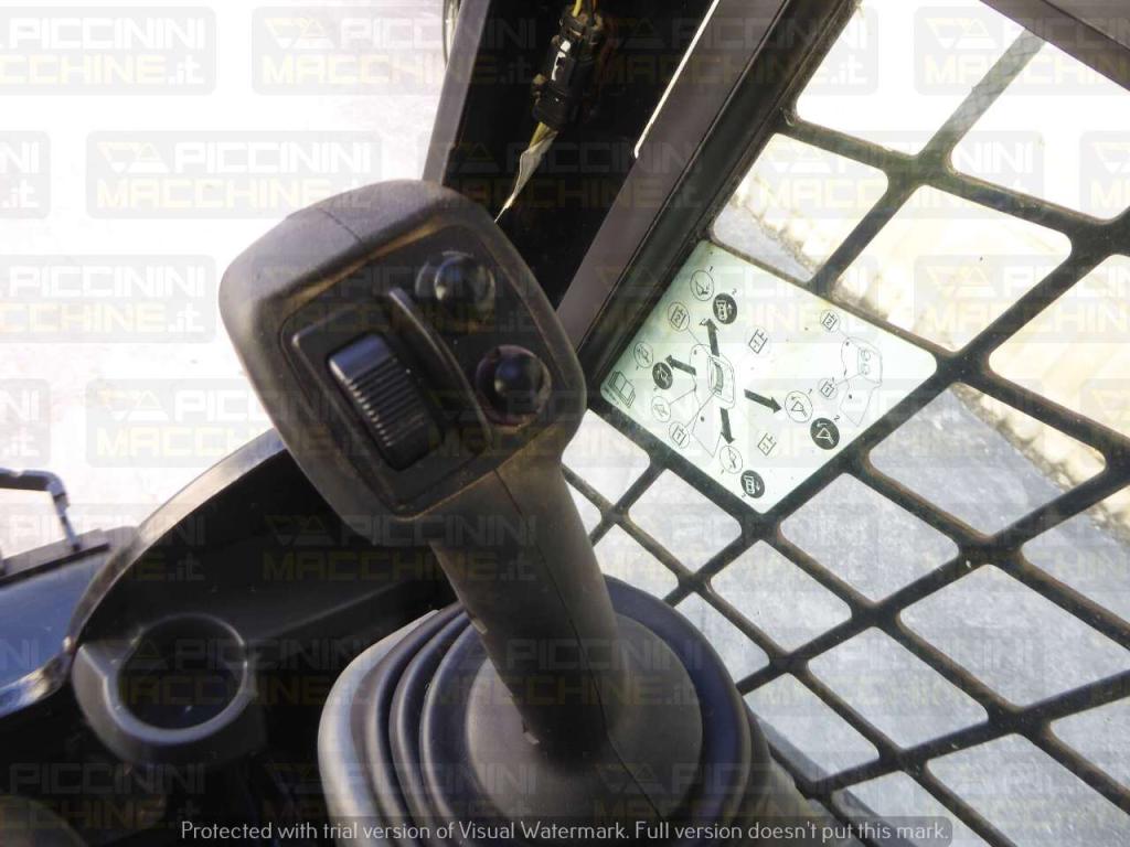 Caterpillar 239D HF Photo 22