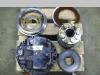Moteur de translation pour New Holland E 215 Photo 3 thumbnail