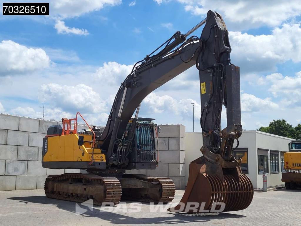 Volvo EC380 E NL Photo 6