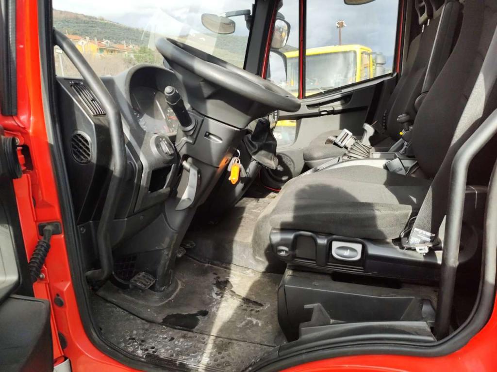 Iveco EUROCARGO 80-190 Photo 28