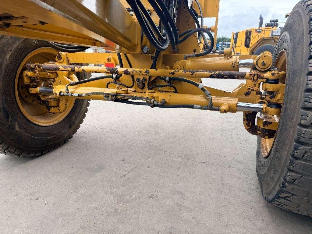 Caterpillar 140M3 Photo 28