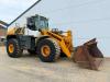 Liebherr L580 - Automatic Greasing / Heated Seat Photo 7 thumbnail
