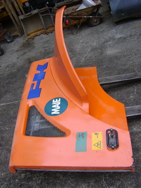 Capot et panneau de carrosserie pour Fiat Hitachi W 190 Evolution Photo 4