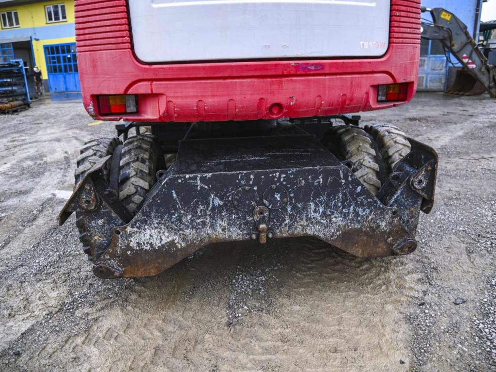 Takeuchi TB175W Photo 17